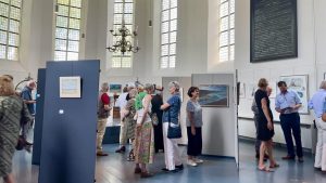 Wethouder Versluis opent zomerexpositie in Hippolytuskerk