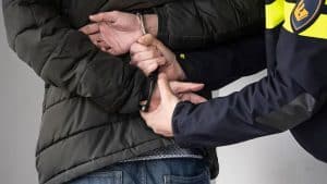 Twee aanhoudingen na straatroof