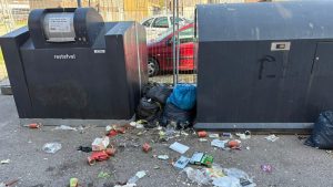 Afvalcontainers Helderse binnenstad tijdelijk open voor iedereen