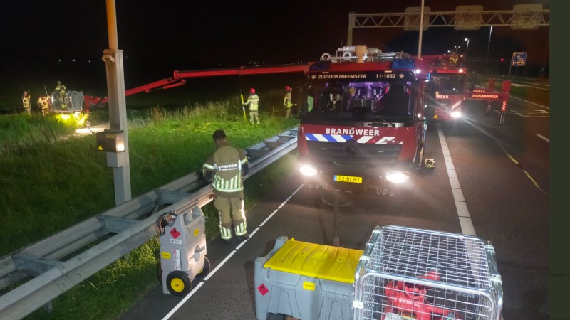 Politie zoekt verdachten vernieling langs A7