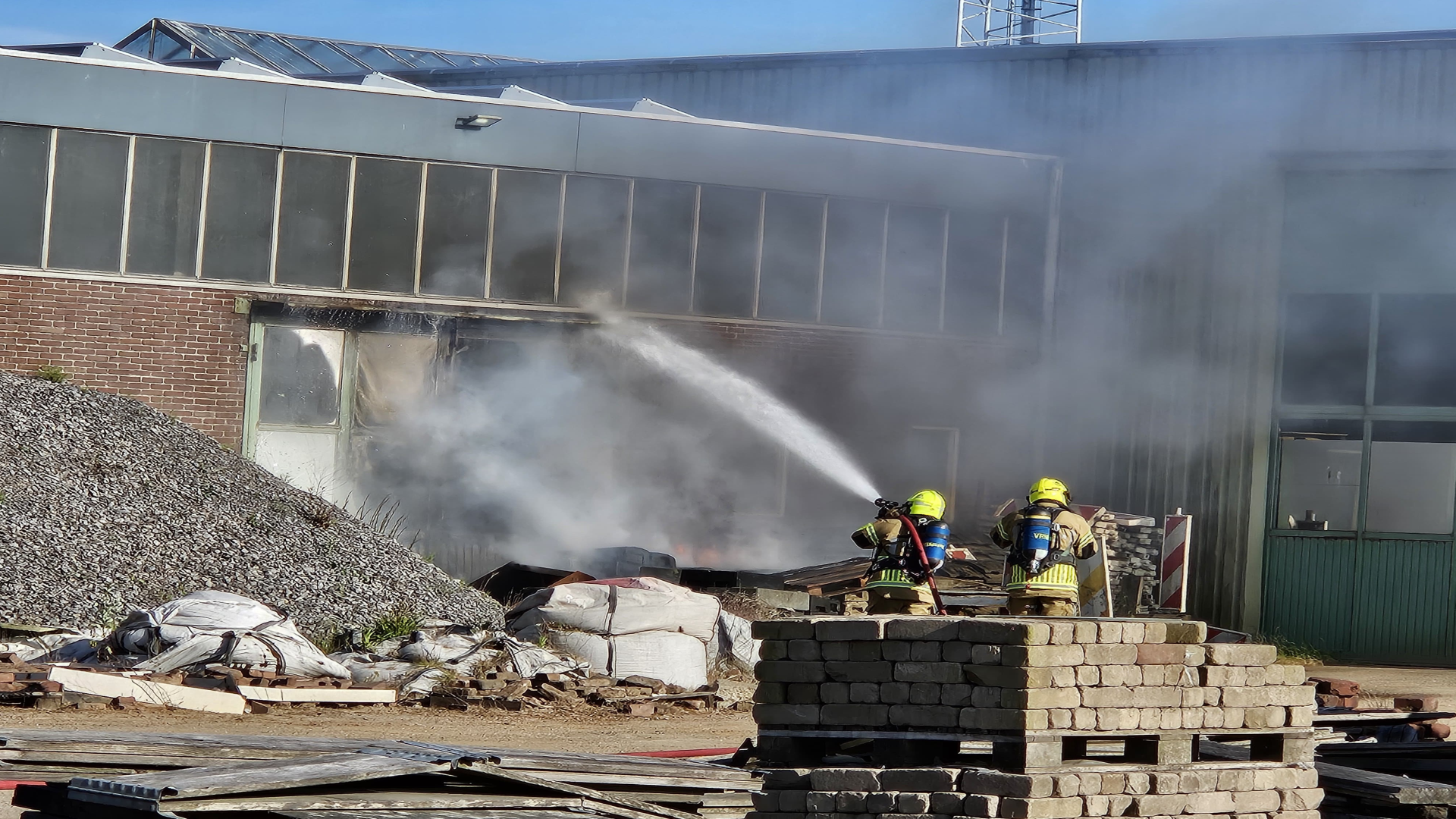 Brand aan Lagedijkerweg in Schagen