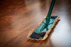 Ondanks forse daling WW-uitkeringen groot tekort in schoonmaakpersoneel