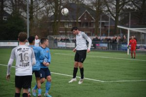 FC Den Helder blijft overeind tegen naaste concurrent