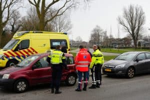 Aanrijding bij kruising in Den Helder, niemand gewond