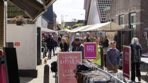 Feestweek in Hippolytushoef met kermis en jaarmarkt