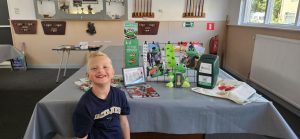 Jesse (4) gaat collecteren voor Stichting Opkikker