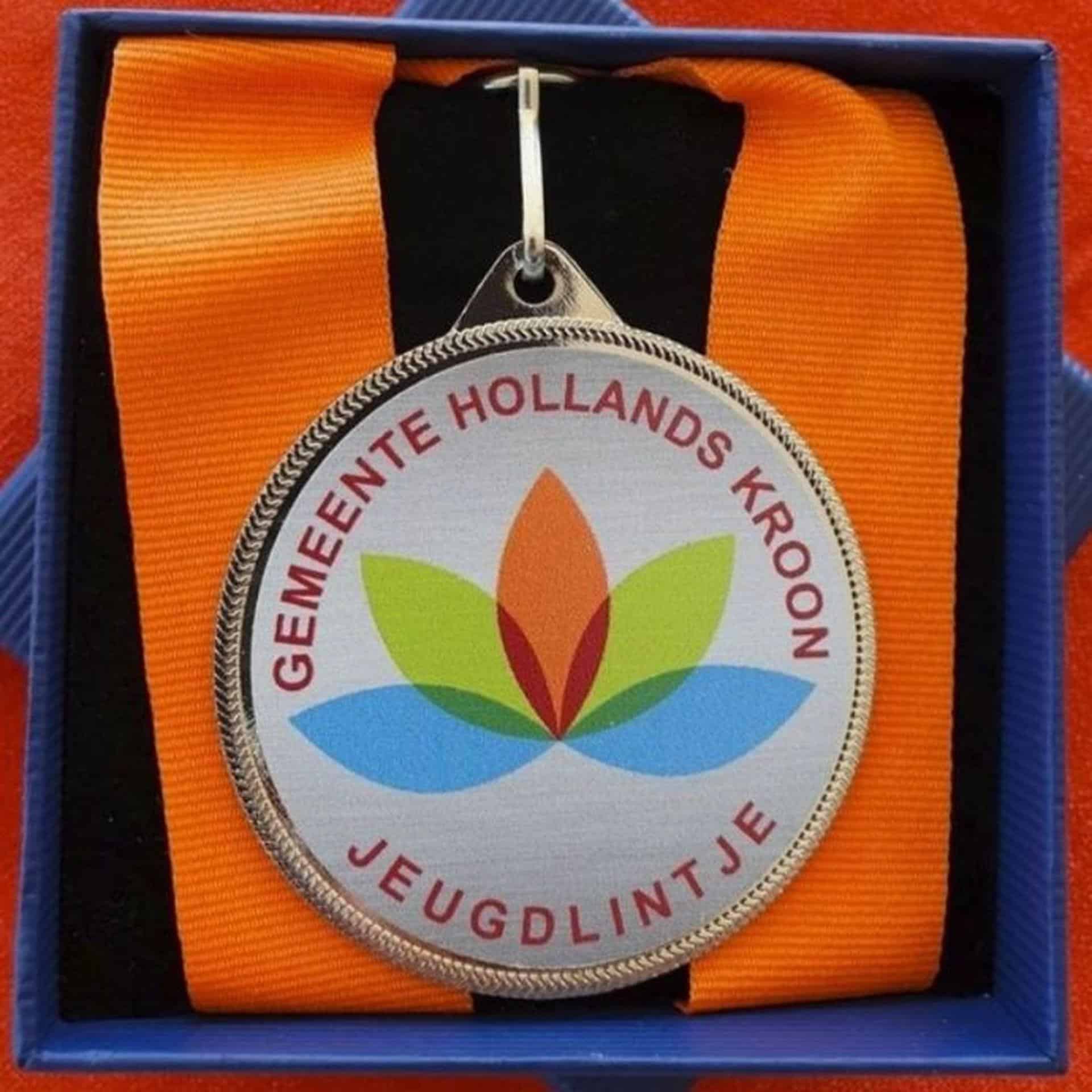 College Hollands Kroon zoekt jongeren om jeugdlintjes aan uit te reiken