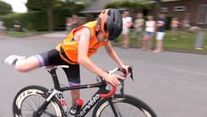 Sportieve zondag in Wieringerwerf met jeugdtriatlon (video)