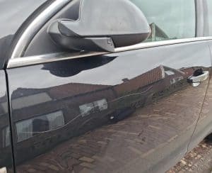 Meerdere auto’s bekrast in Den Oever