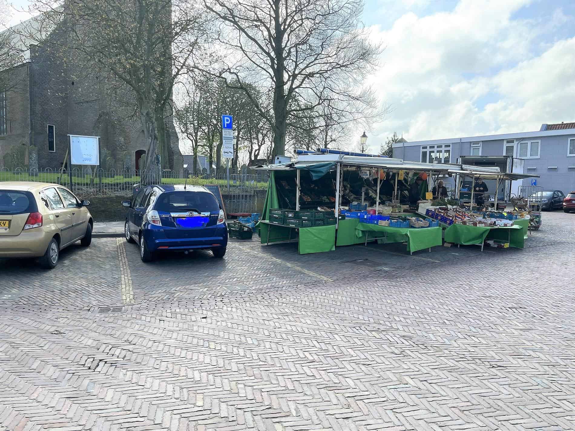Niet alle ambulante handel redt het in Hippolytushoef