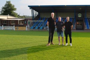 VV Succes presenteert opvolgers voor trainer Visser