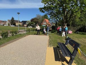 Video: Openbare Jeu de Boulesbaan bij Kapellehof geopend