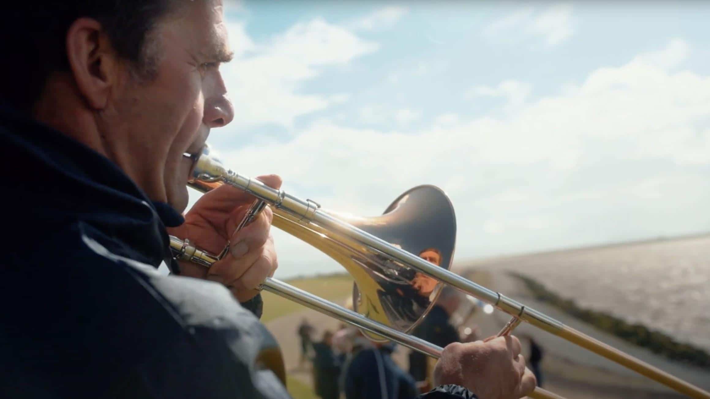 Tachtigkoppig orkest geeft concerten op de Afsluitdijk