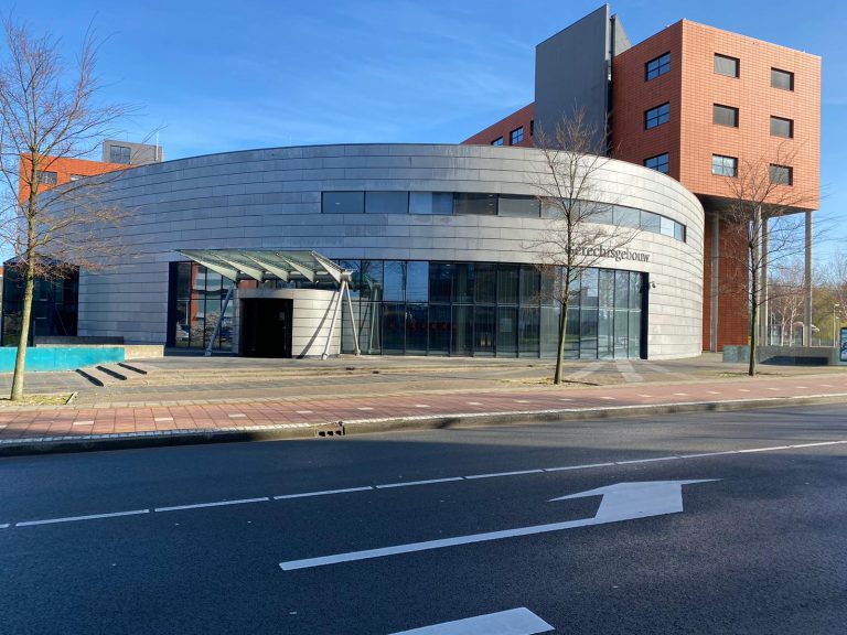 Eis twee jaar celstraf voor misbruiken twee meisjes in Lutjewinkel