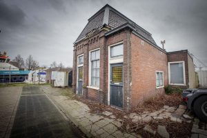 Monumentenstatus brugwachtershuisje wordt mogelijk opgeheven