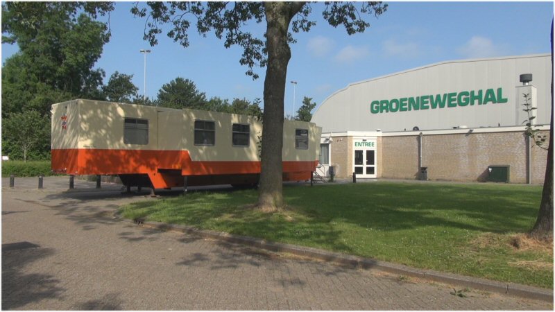 Op bezoek bij een school voor kermiskinderen
