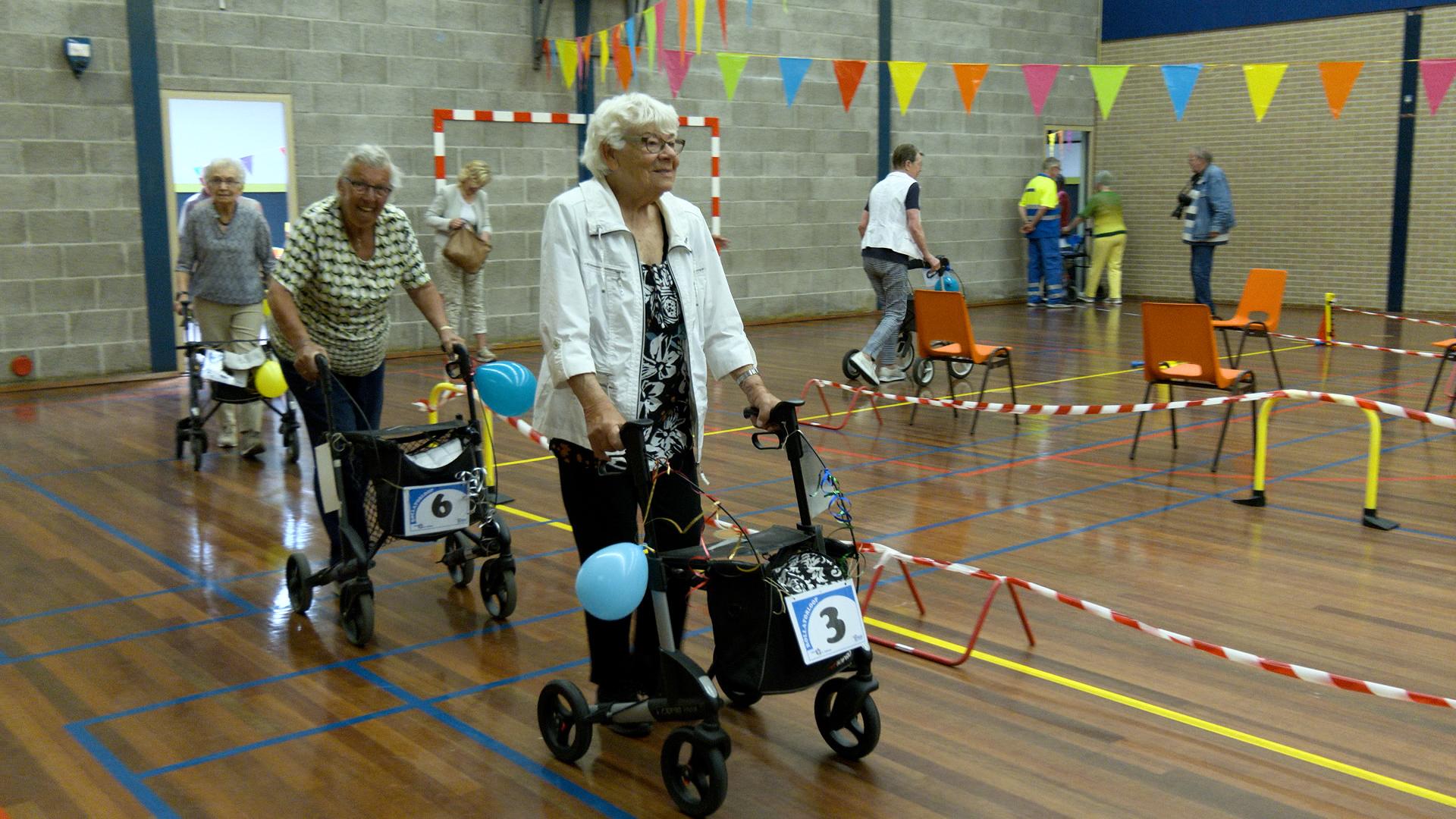Turnlust organiseert rollatorloop in De Draaikolk
