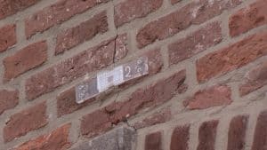 Nieuwe scheuren in gebouw 66 duiden mogelijk op gebrekkige fundering (video)