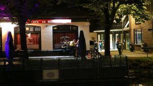 Dodelijke schietpartij voor café Den Helder