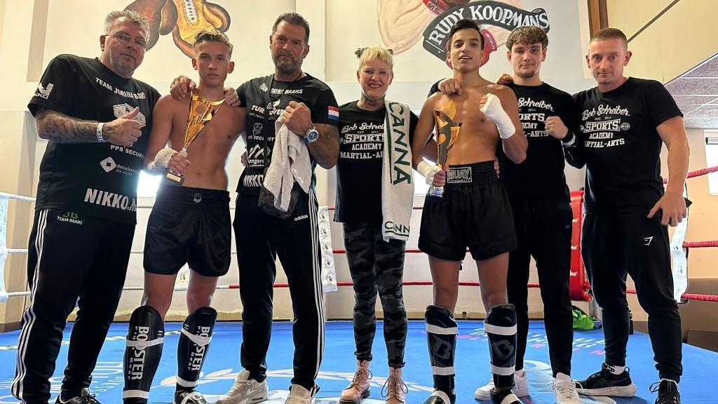 Sporters team Baars kijken tevreden terug op kickboksgala