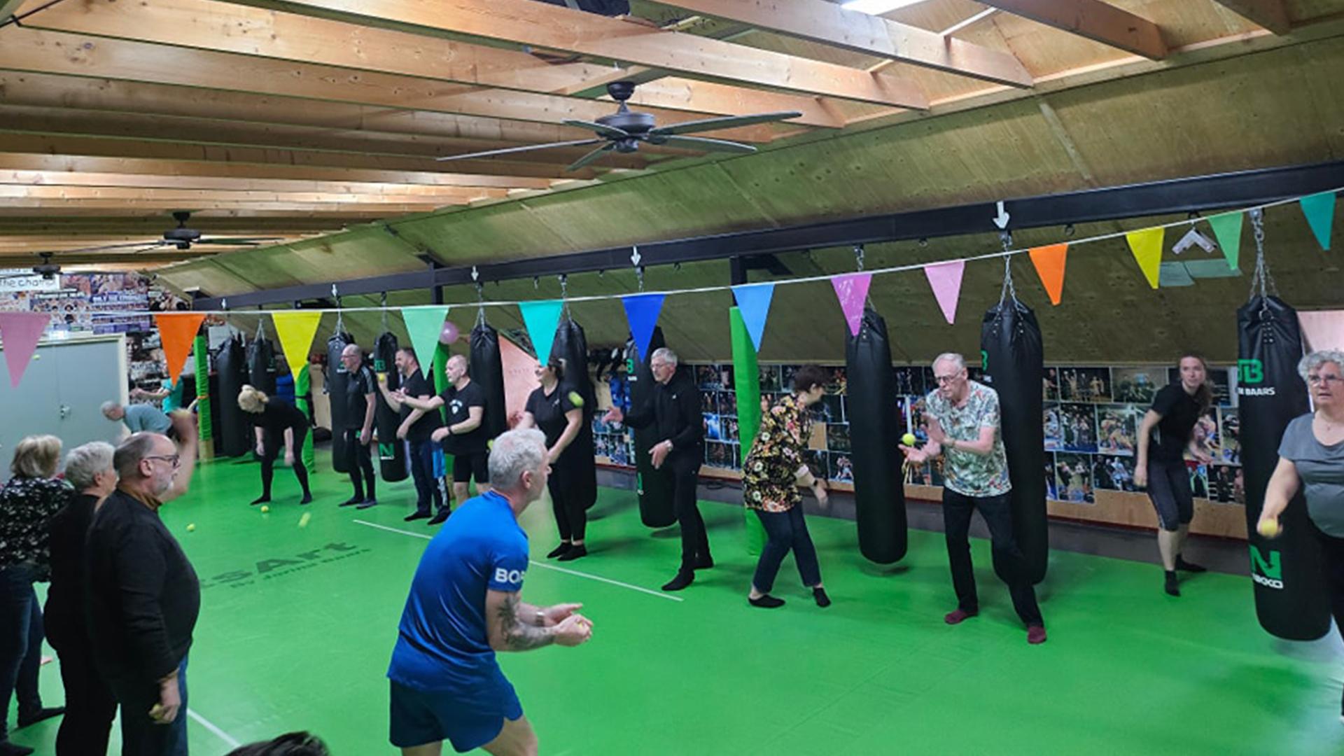 SportsArt Den Helder viert twee jaar Parkinson boksen