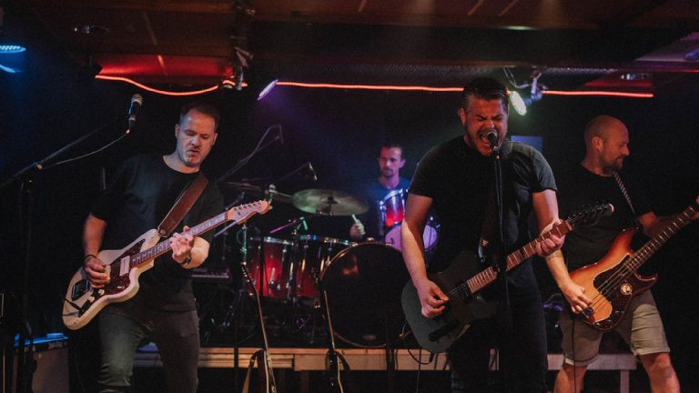Waarlandse rockband opent Badpop knallend