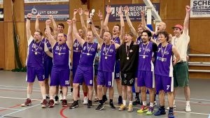 Basketballers Break Out ’88 behalen overtuigend kampioenschap