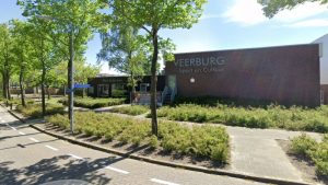 Veerburg moet kegelbaan en toneelzaal behouden