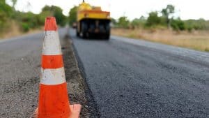 Groot onderhoud aan meerdere wegen in Hollands Kroon