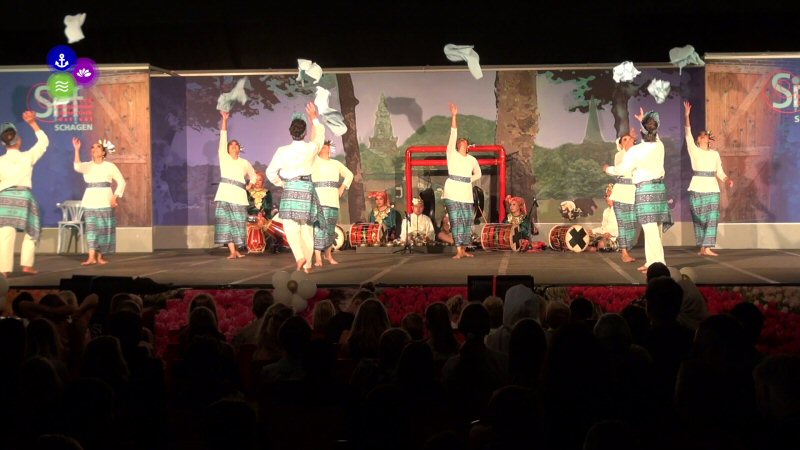 Feestelijke start Werelddansfestival (video)