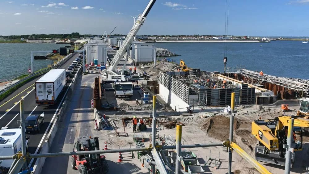 Duiker overleden bij werkzaamheden aan de afsluitdijk