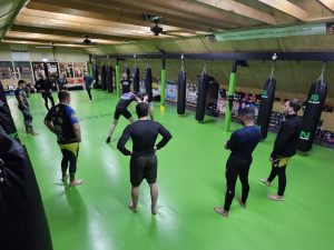 Worstelen bij sportschool Baars
