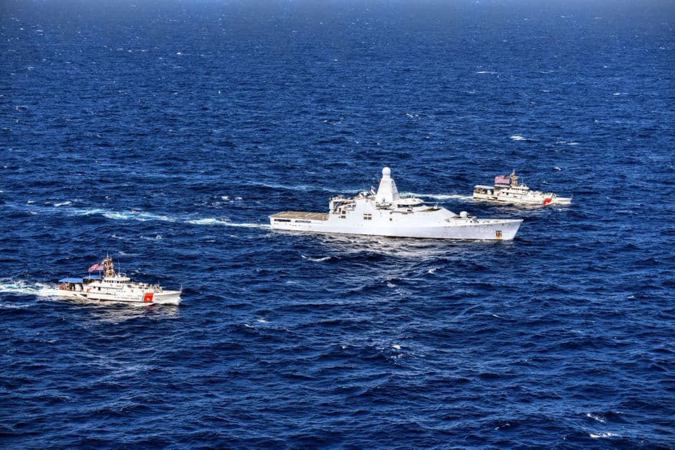 Eerste drugsvangsten marineschip Zr.Ms. Holland