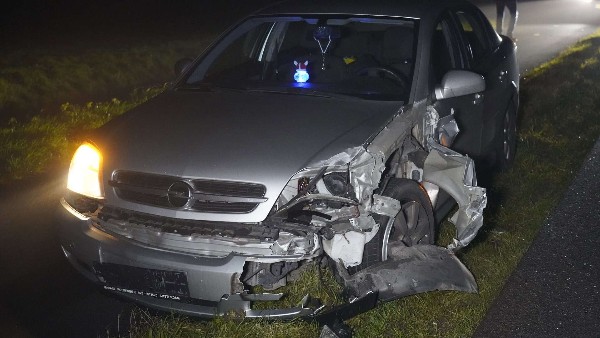 Twee auto’s zwaar beschadigd bij Keinsmerbrug