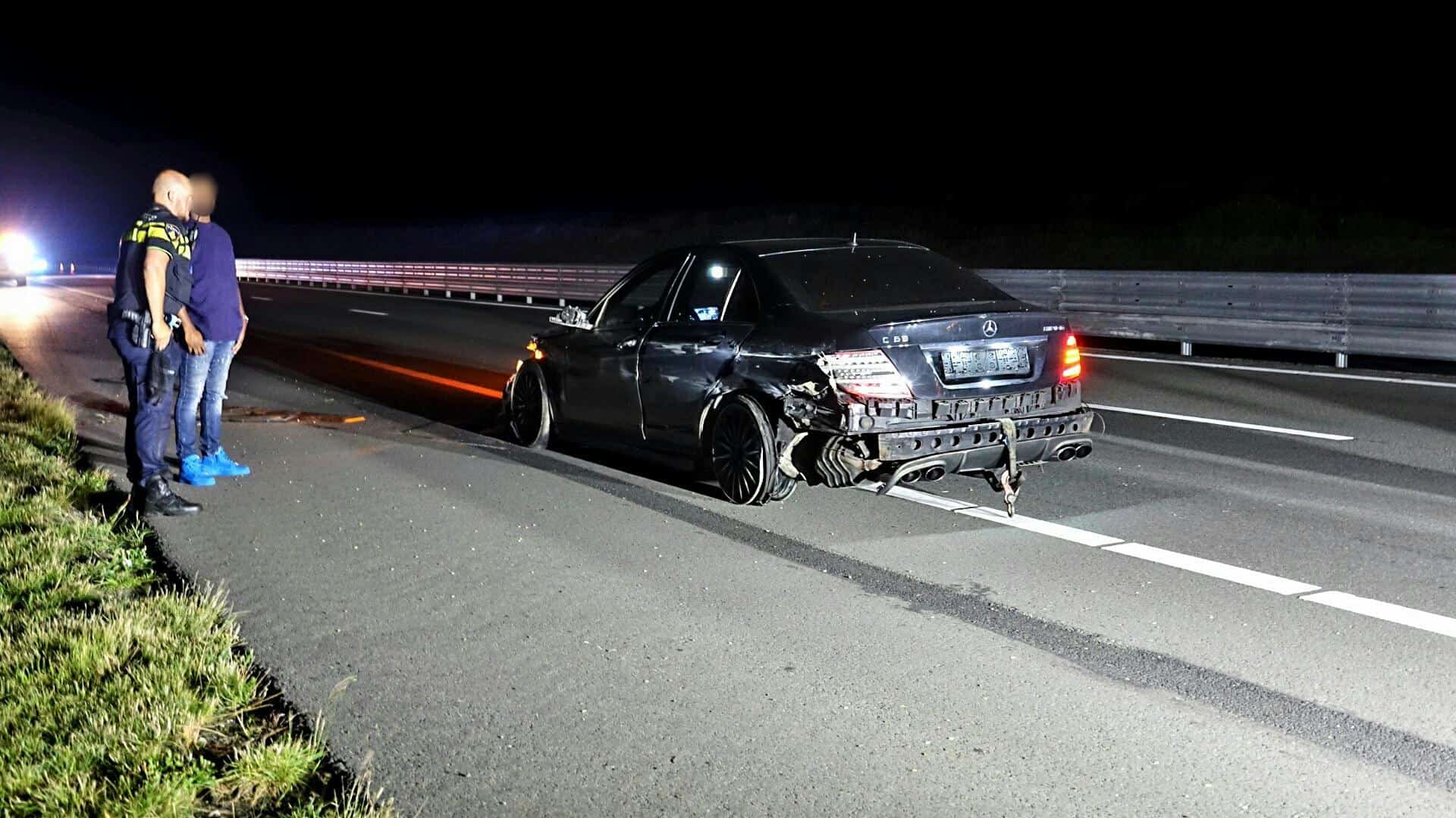 Eenzijdig ongeval Afsluitdijk, bestuurder ongedeerd