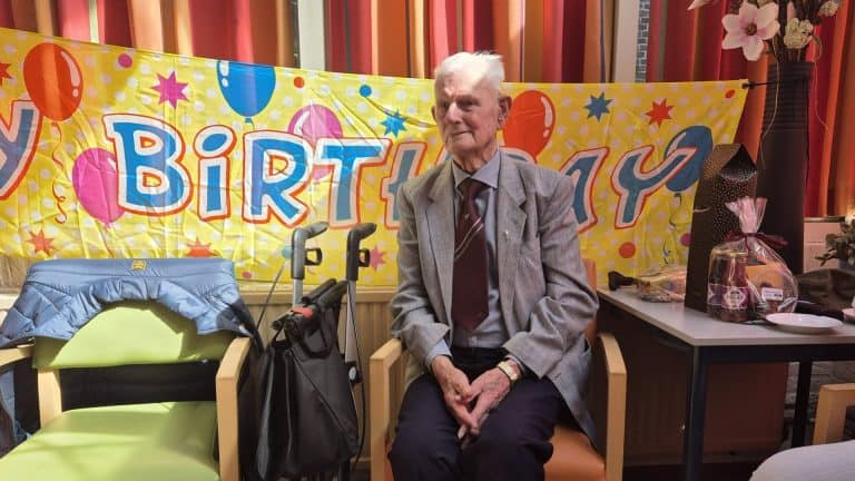 Eeuwfeest voor veteraan Lambert Jager