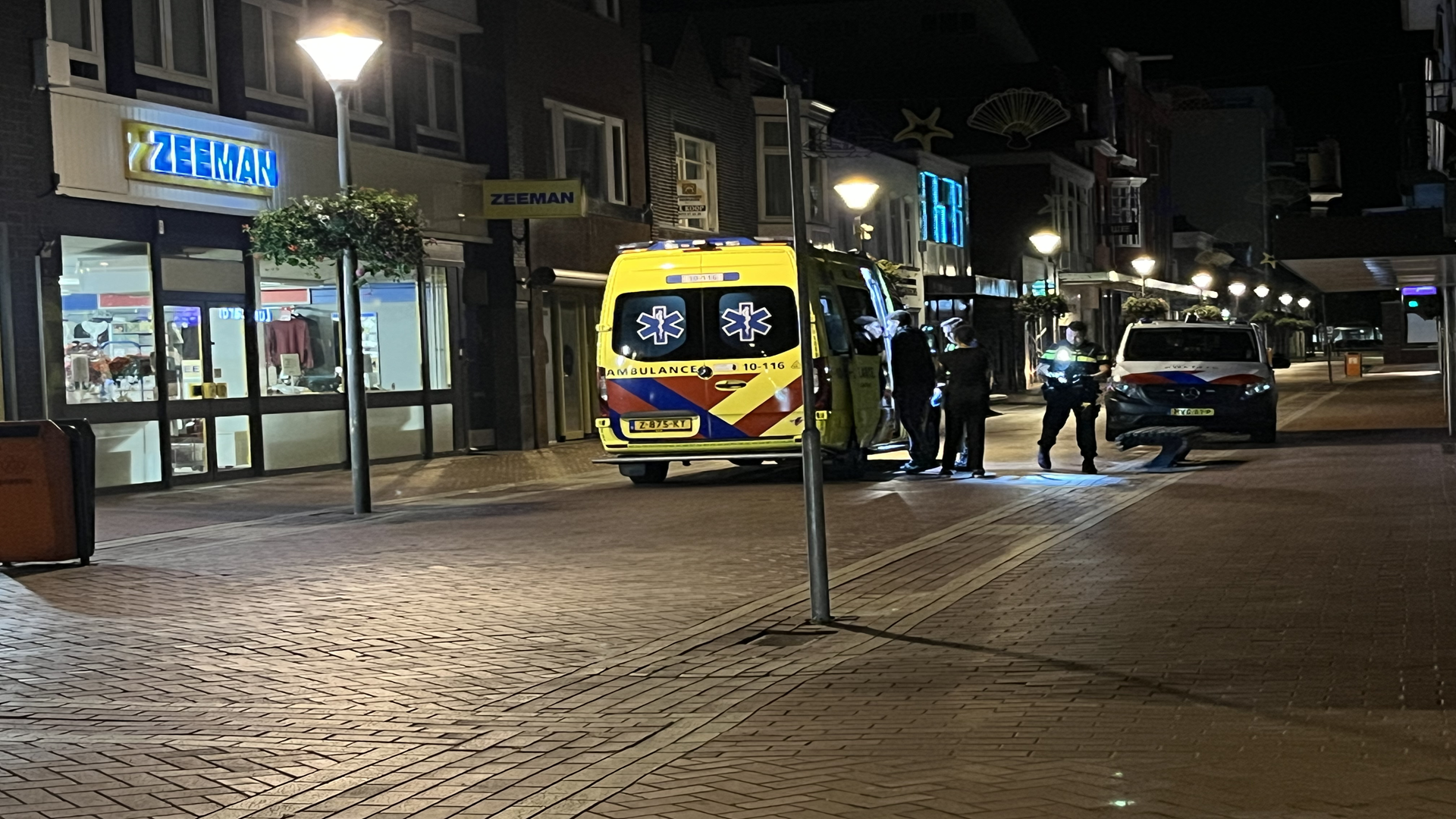 Man gewond na voorval in Hoogstraat