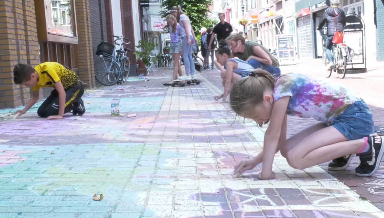 3D Streetart festival in Helderse binnenstad (video)