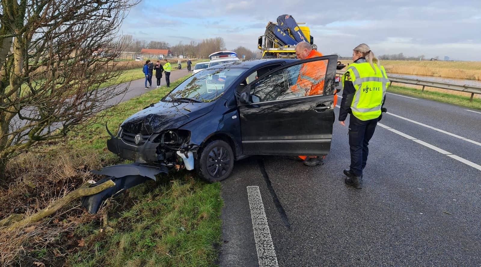 Automobilist gewond bij aanrijding op N250