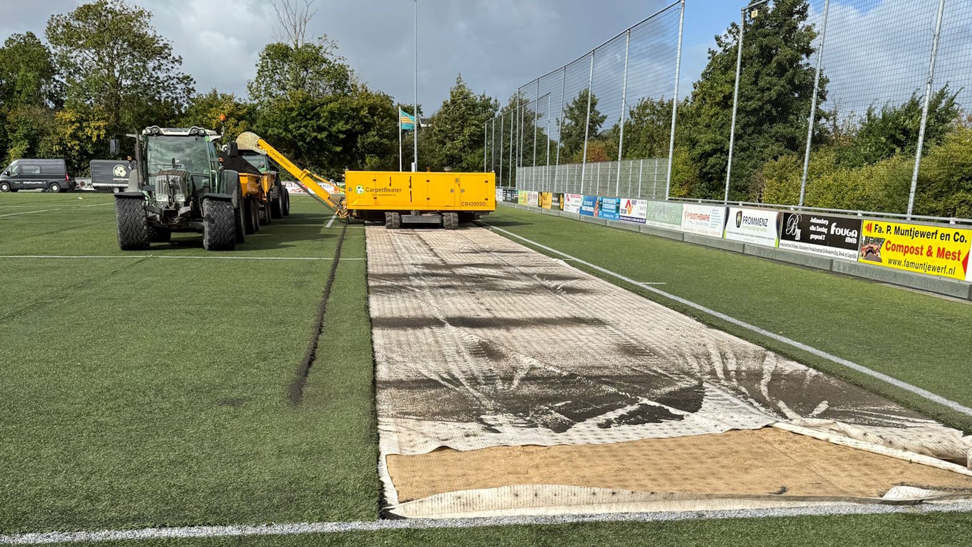 JVC wijkt uit: velden worden vernieuwd