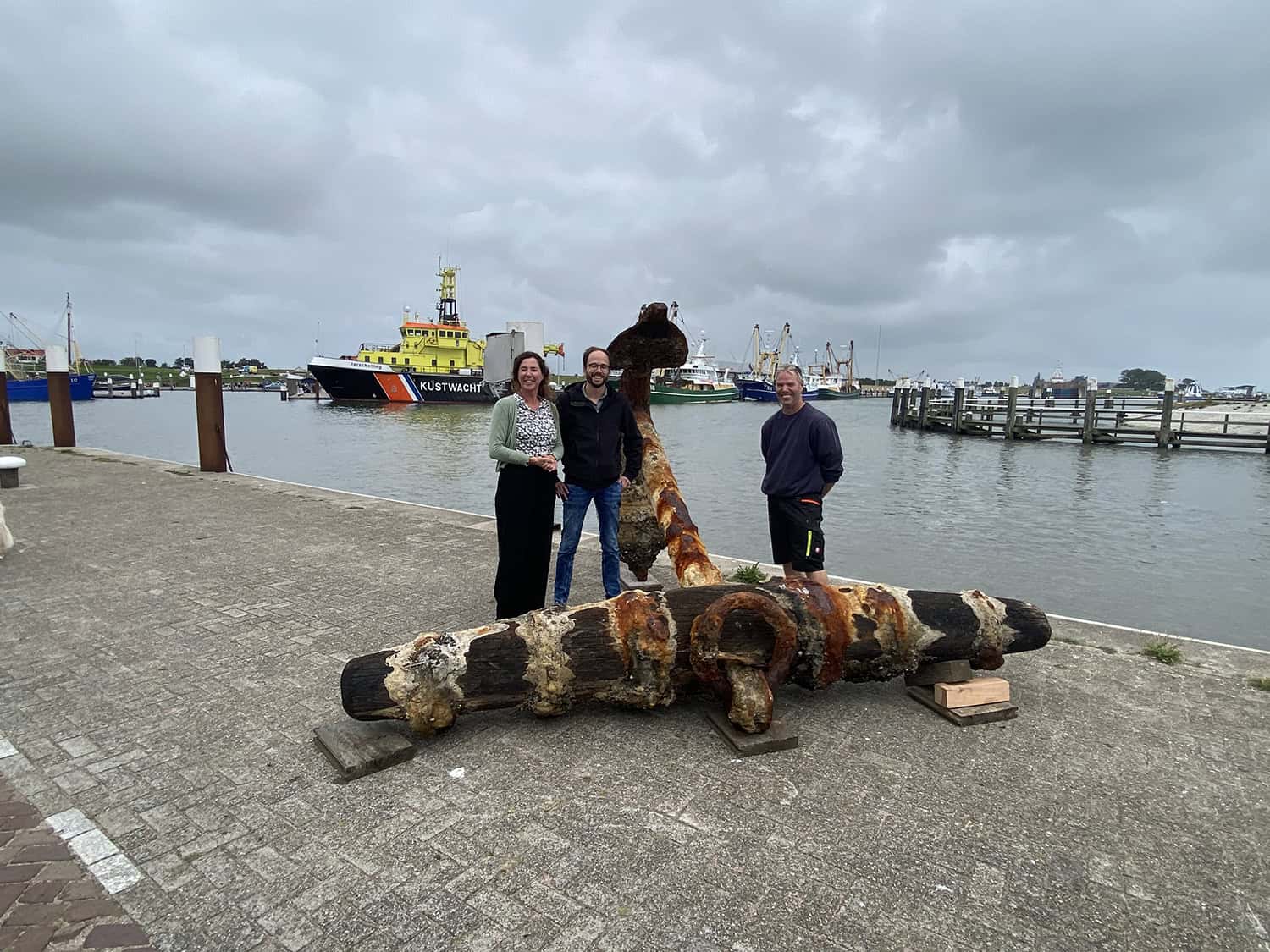 Gigantisch opgevist anker naar Museum Kaap Skil