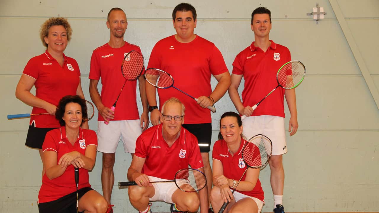 Pech voor badmintonners Zeemacht