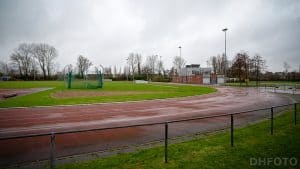 Renovatie atletiekbaan Ruyghweg Den Helder start in mei