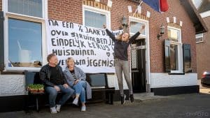 Dide na zes maanden School at Sea weer thuis