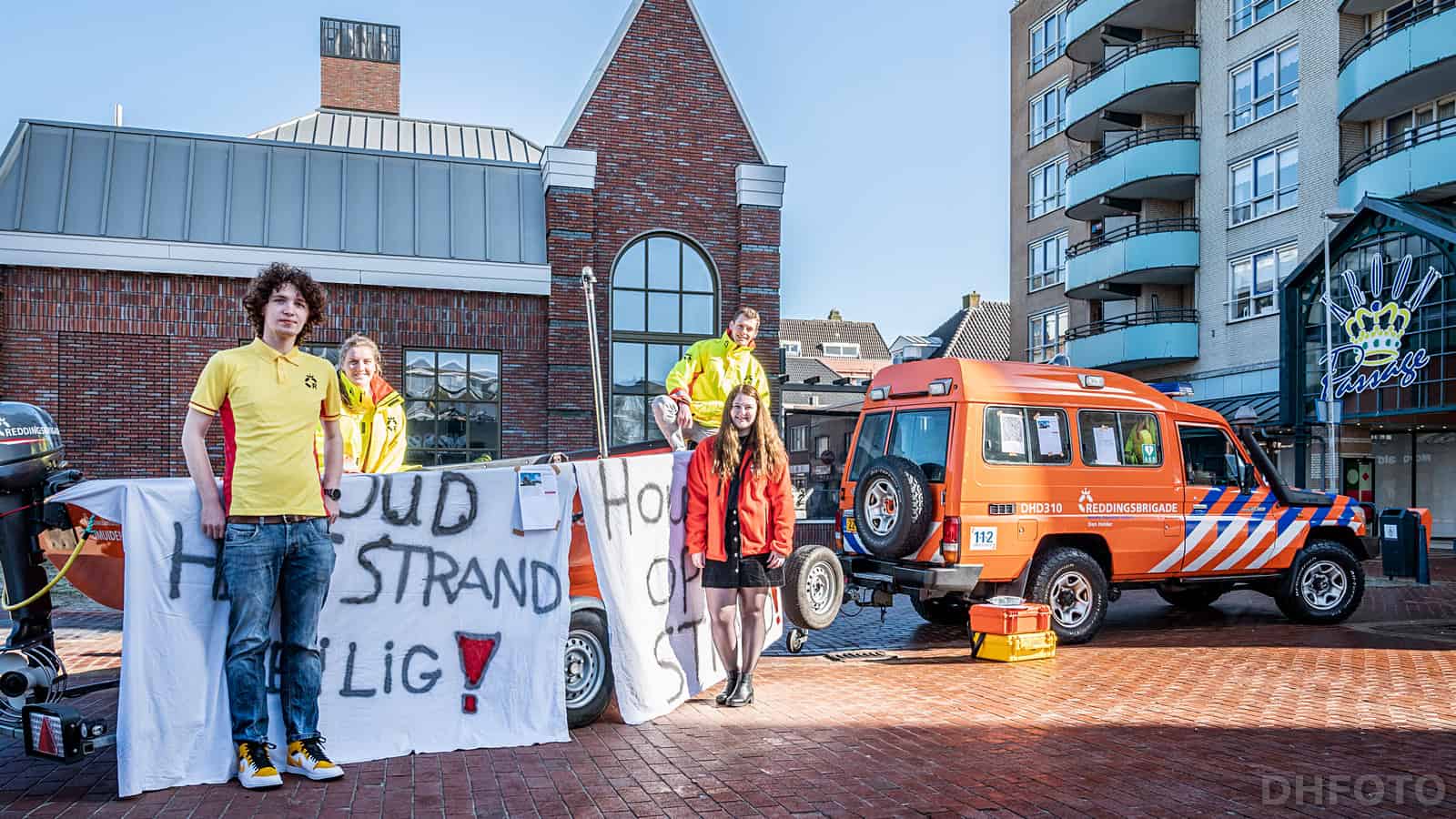 Onbegrip bij publiek over aan de kant zetten Reddingsbrigade