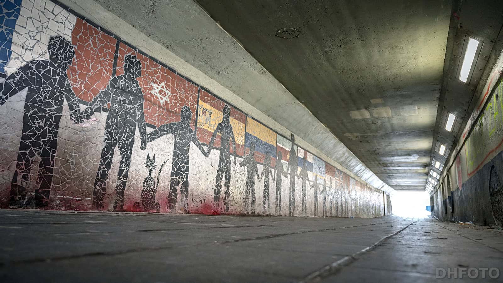 Mozaïek tunneltje weg door waterprobleem
