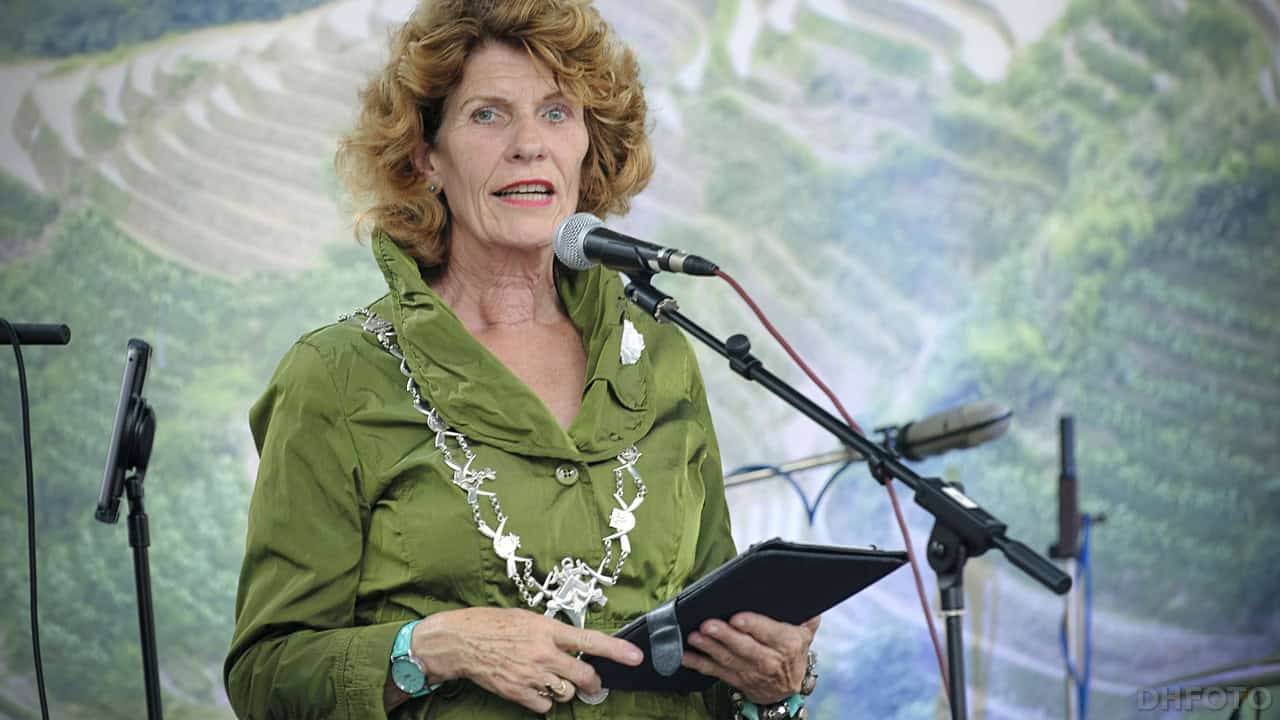 Wethouder Tjitske Biersteker doet aangifte van bedreiging