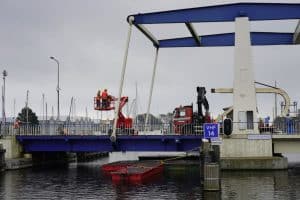 Werk aan de Van Kinsbergenbrug van start