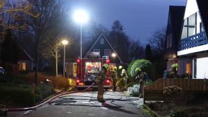 Brand in garage bij vrijstaande woning