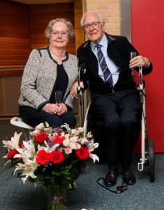 Feest op afstand voor de familie Laan
